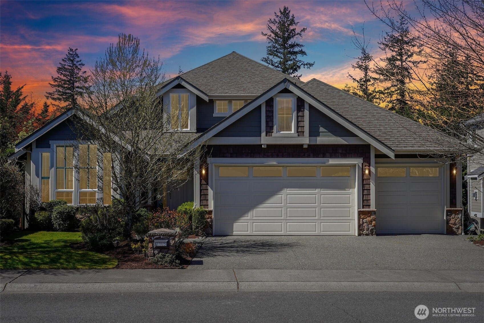 11815 157th Avenue NE, Redmond, WA 98052