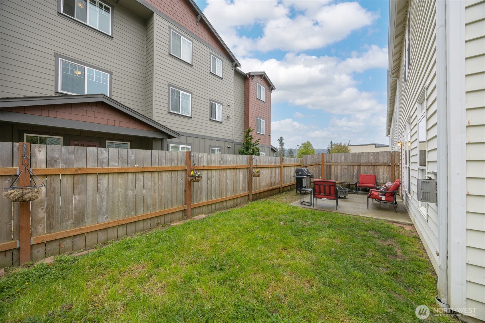 152 Township Street , Sedro Woolley, WA 98284
