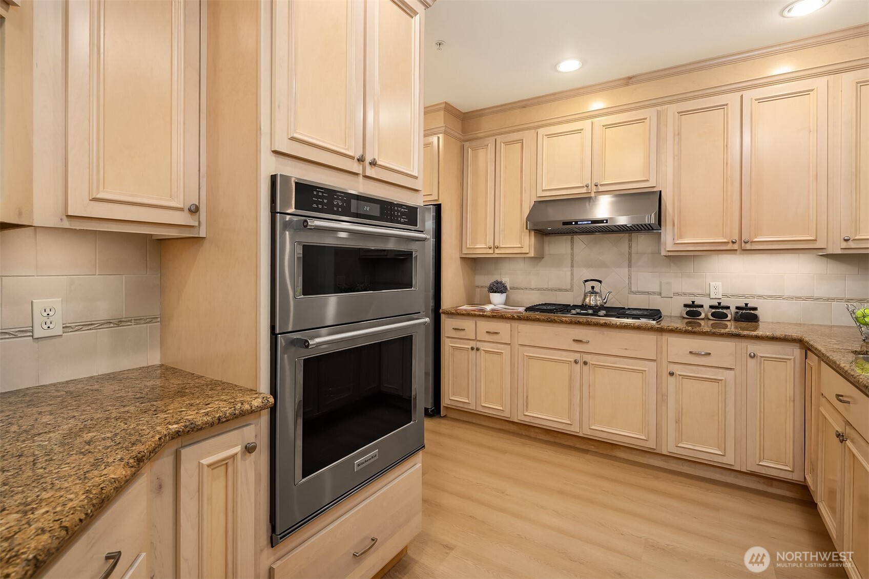 8850 Redmond Woodinville Road NE #304, Redmond, WA 98052
