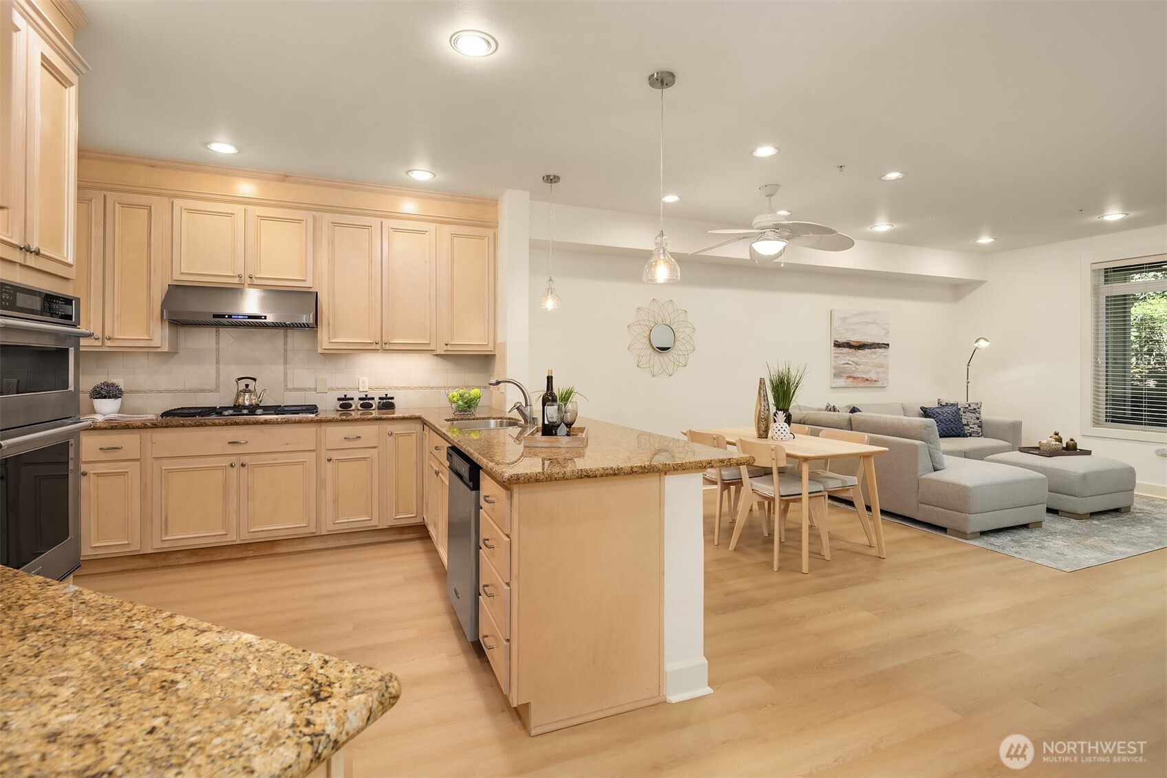 8850 Redmond Woodinville Road NE #304, Redmond, WA 98052