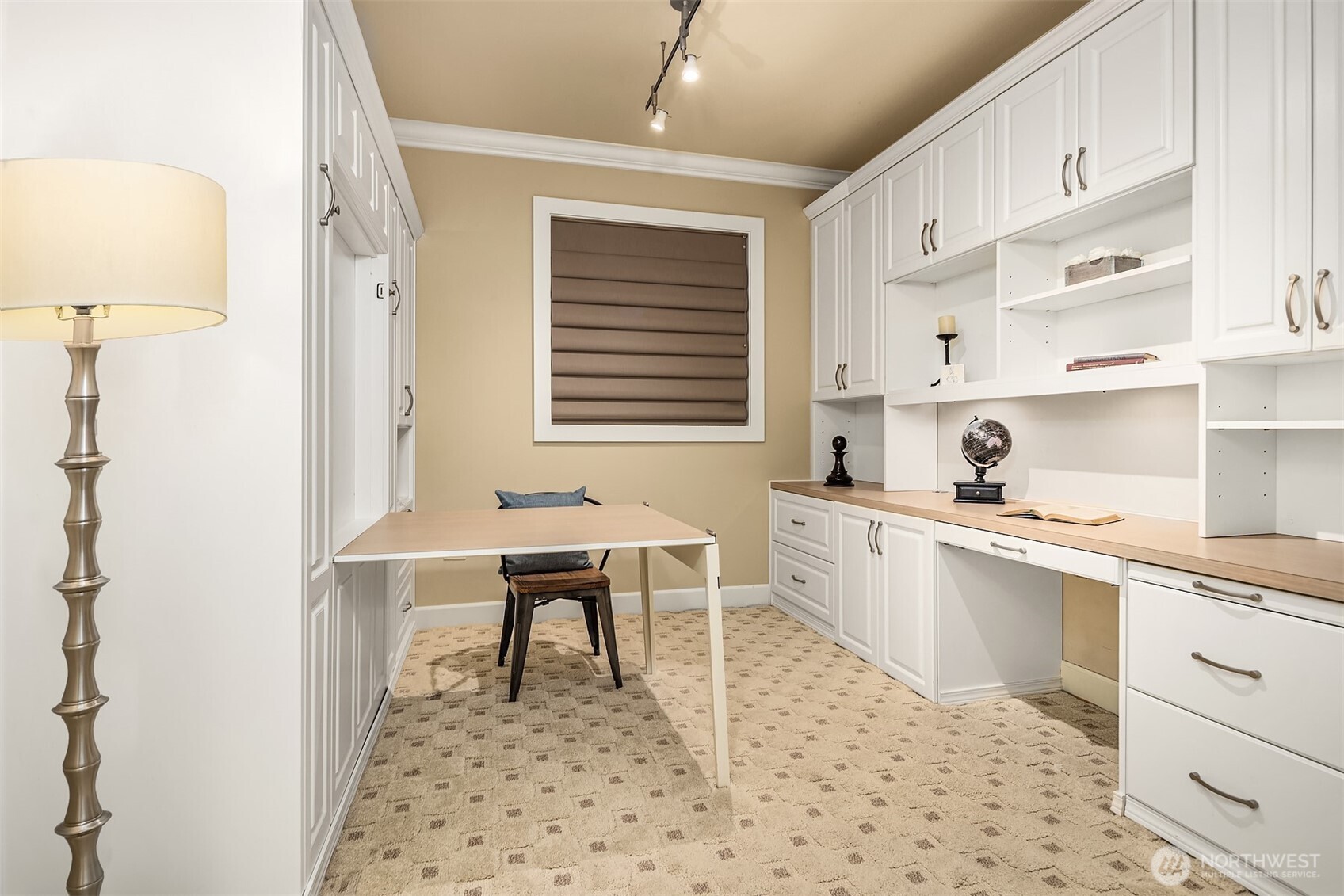 8850 Redmond Woodinville Road NE #304, Redmond, WA 98052