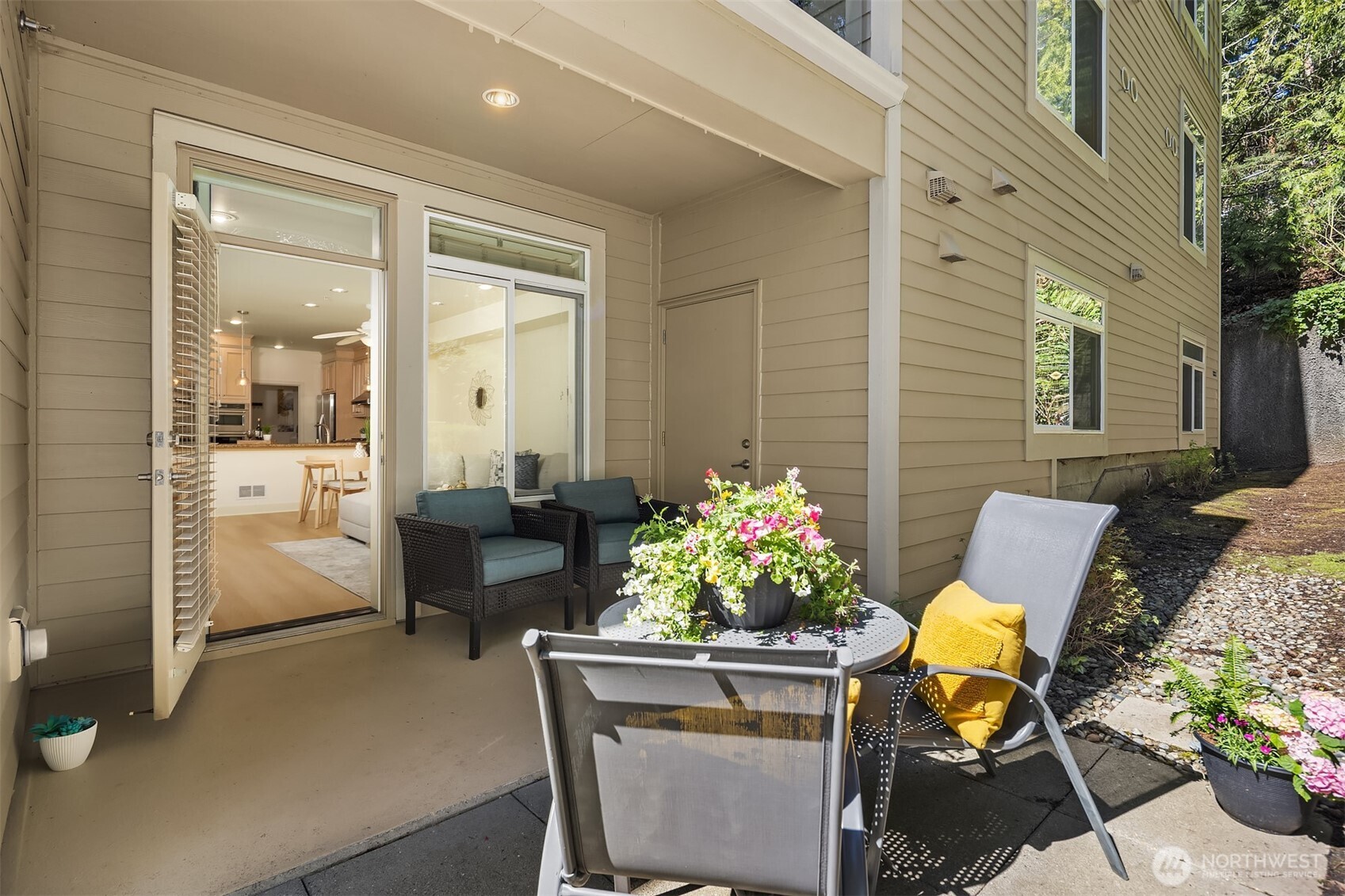 8850 Redmond Woodinville Road NE #304, Redmond, WA 98052