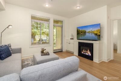 8850 Redmond Woodinville Road NE #304, Redmond, WA 98052 - Photo 4