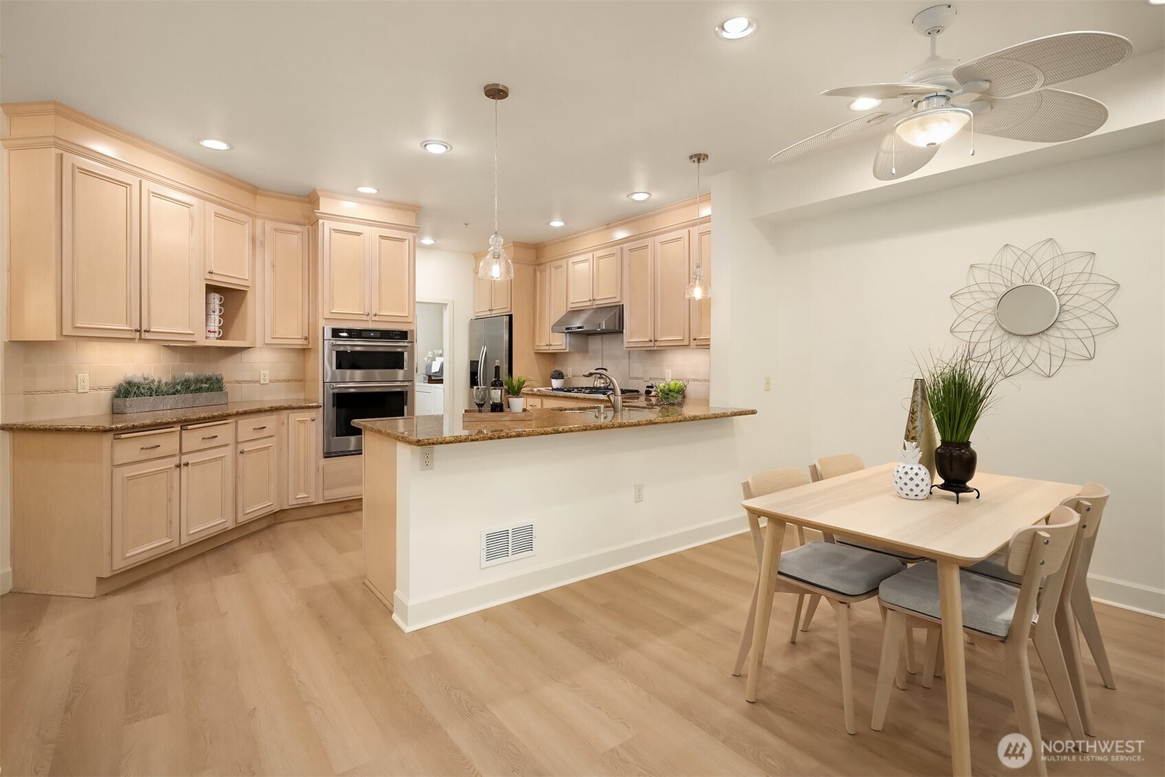 8850 Redmond Woodinville Road NE #304, Redmond, WA 98052