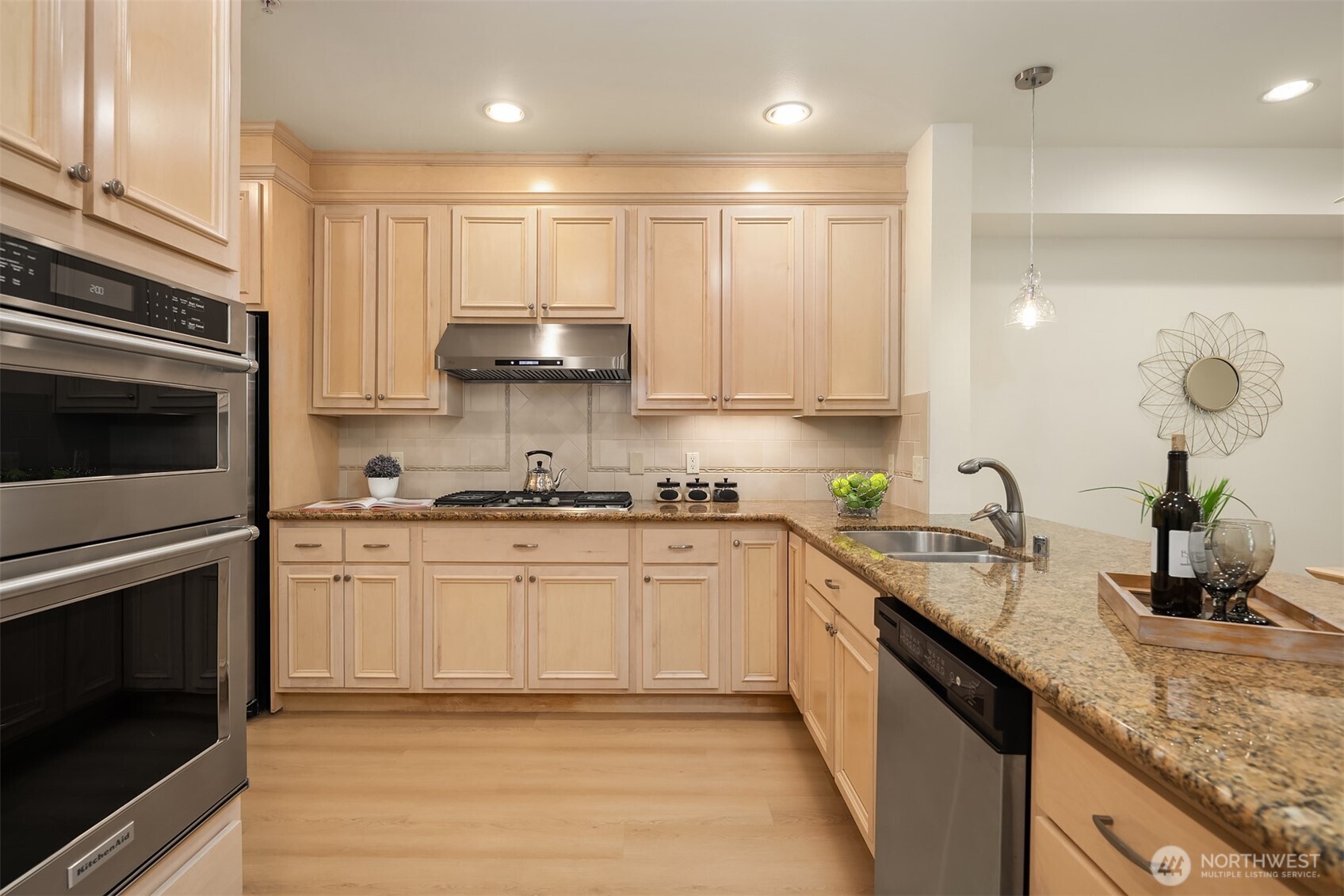 8850 Redmond Woodinville Road NE #304, Redmond, WA 98052