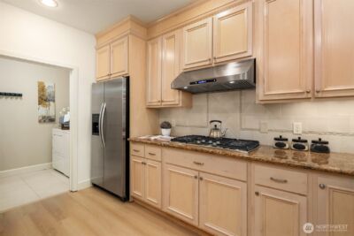 8850 Redmond Woodinville Road NE #304, Redmond, WA 98052 - Photo 9