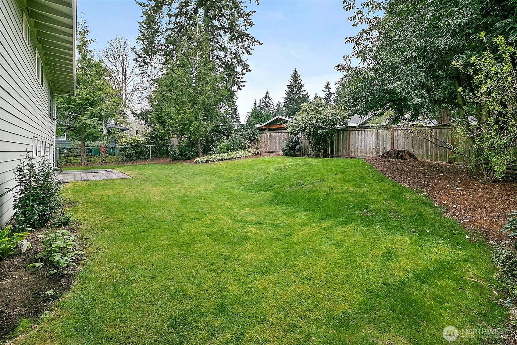 14014 118th Avenue NE, Kirkland, WA 98034