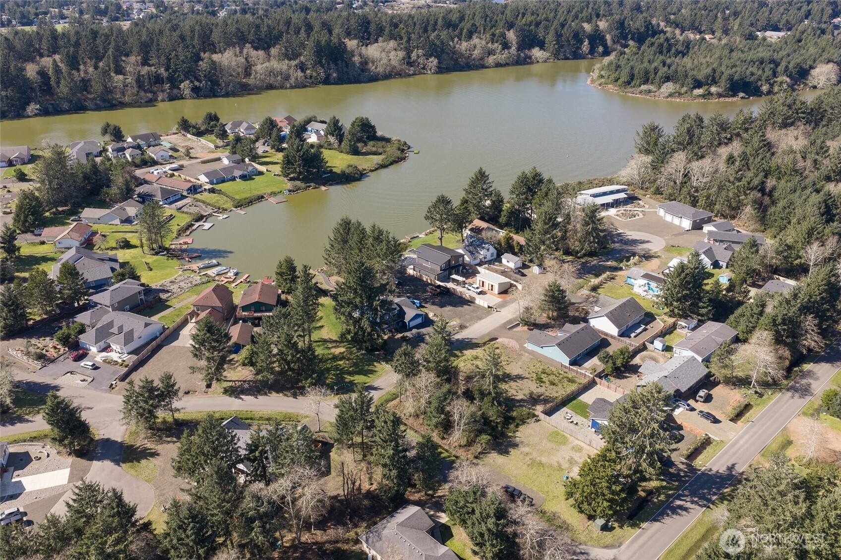 298 Glacier Court SE, Ocean Shores, WA 98569