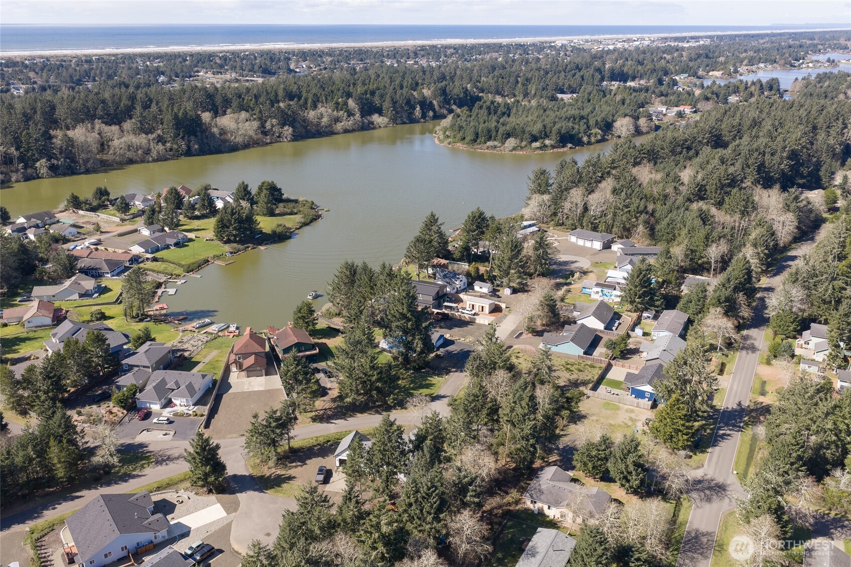 298 Glacier Court SE, Ocean Shores, WA 98569