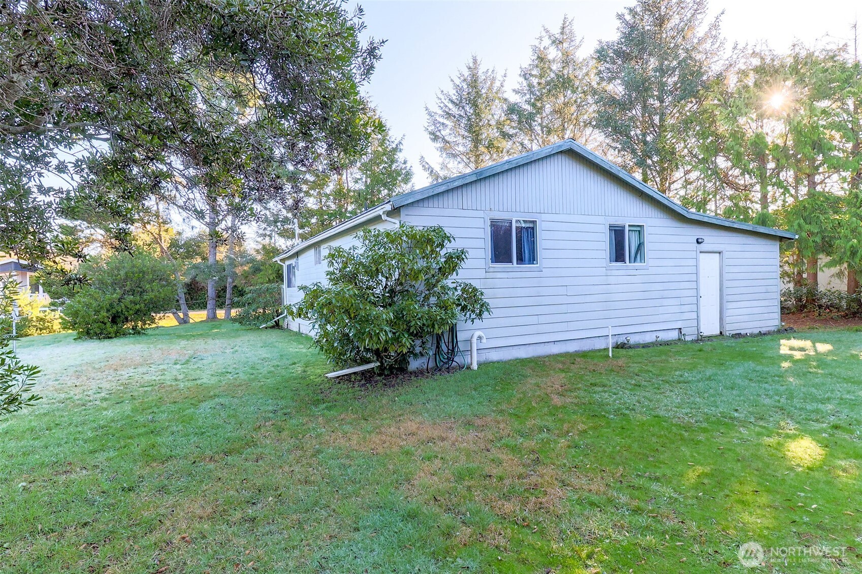 199 Wishkah Street SW, Ocean Shores, WA 98569