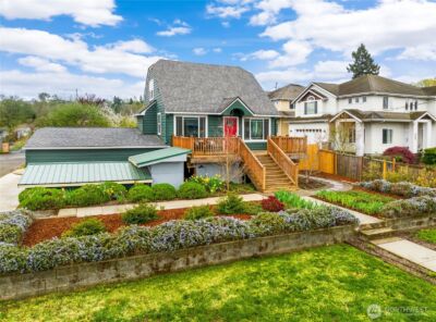 2208 Smithers Avenue S, Renton, WA 98055-4239