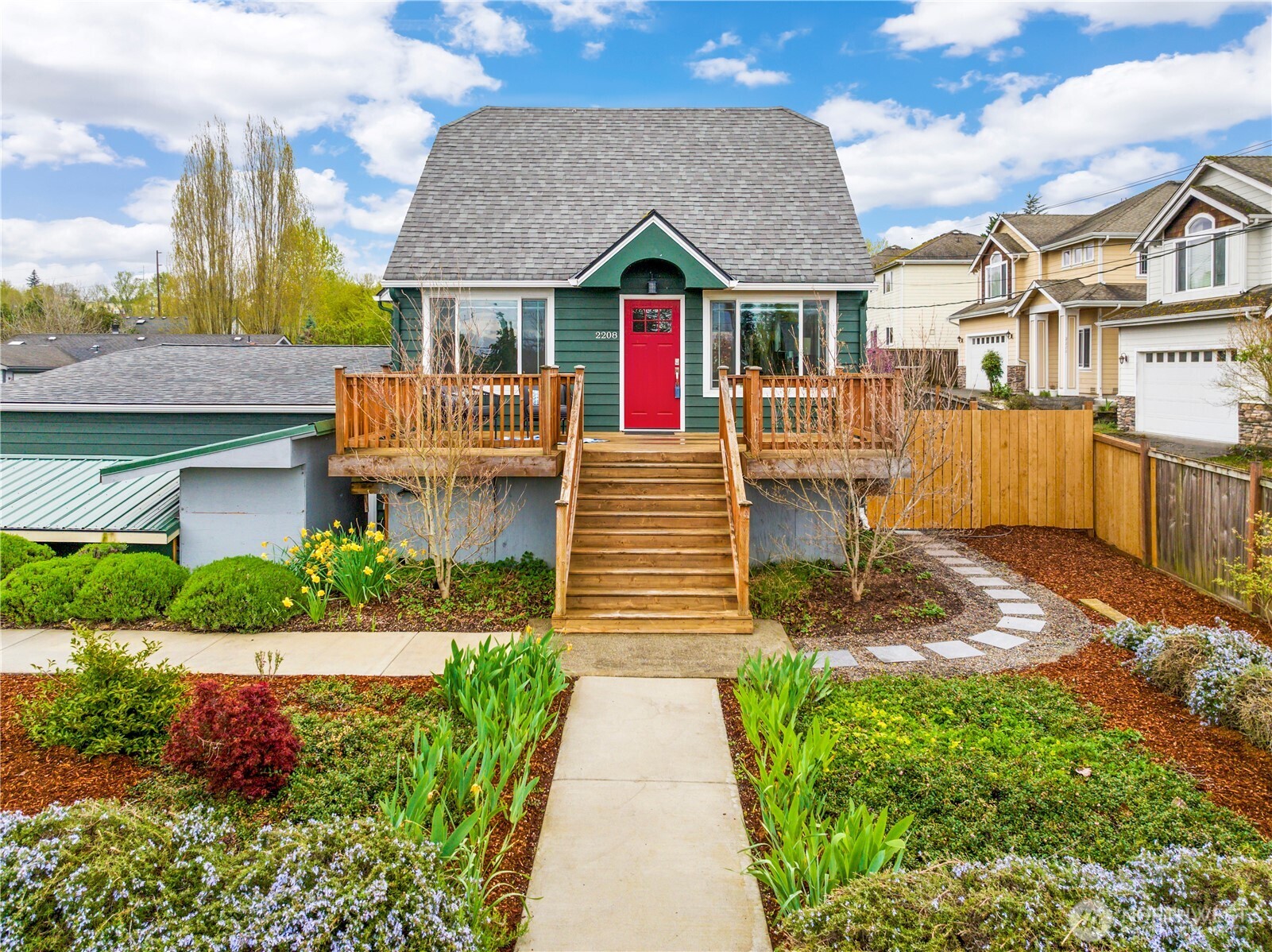 2208 Smithers Avenue S, Renton, WA 98055-4239