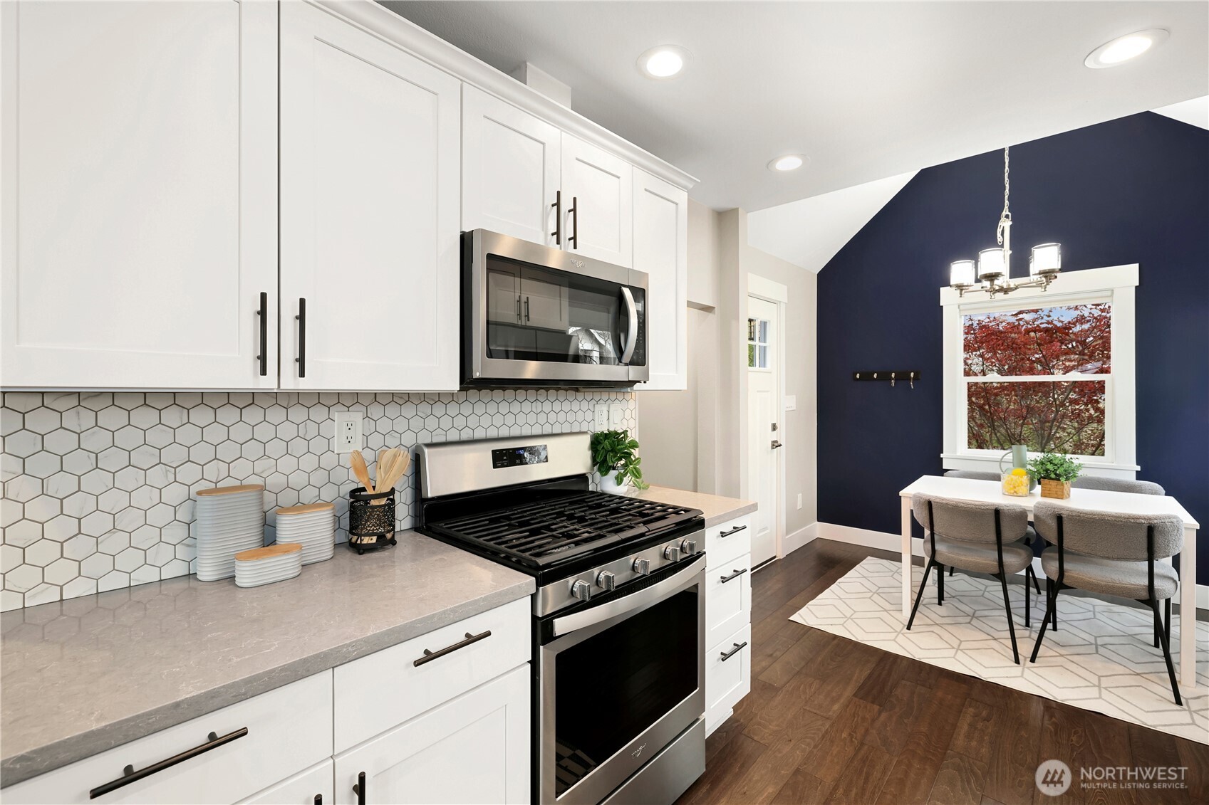 2208 Smithers Avenue S, Renton, WA 98055-4239