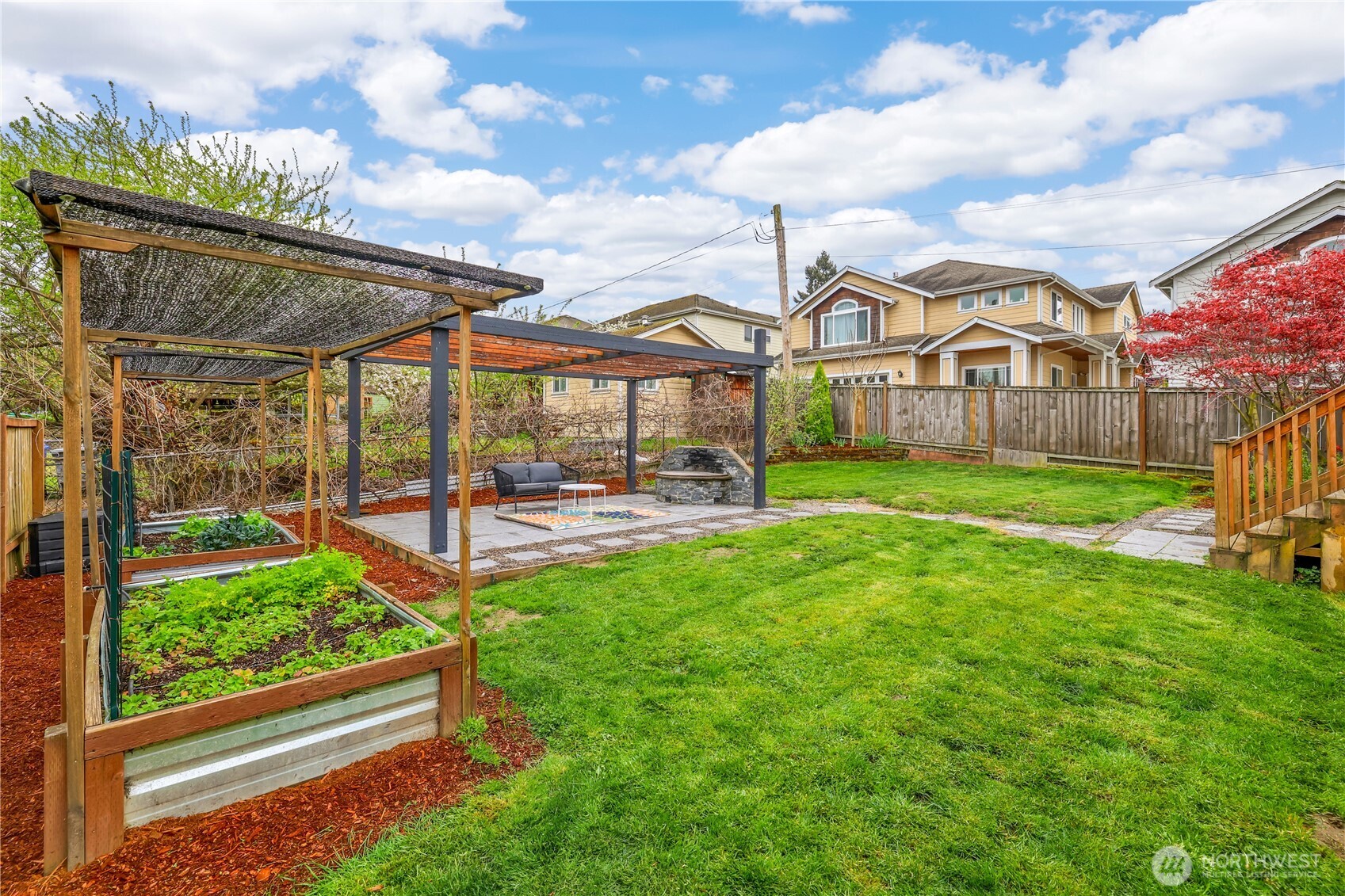 2208 Smithers Avenue S, Renton, WA 98055-4239