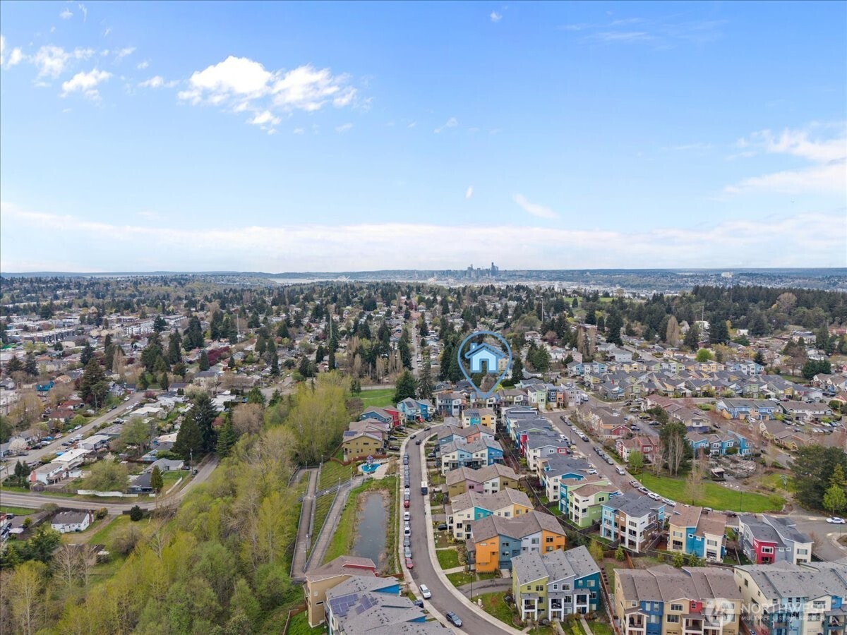 1067 SW 97th Street , Seattle, WA 98106