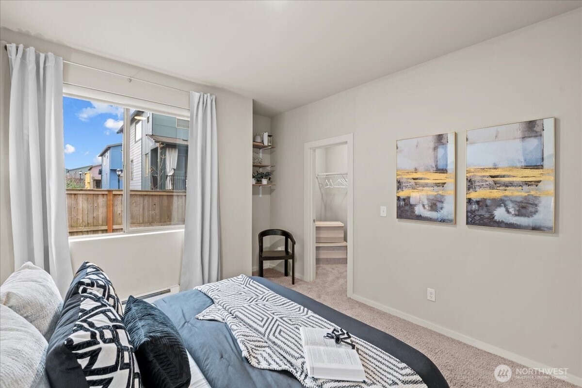 1067 SW 97th Street , Seattle, WA 98106