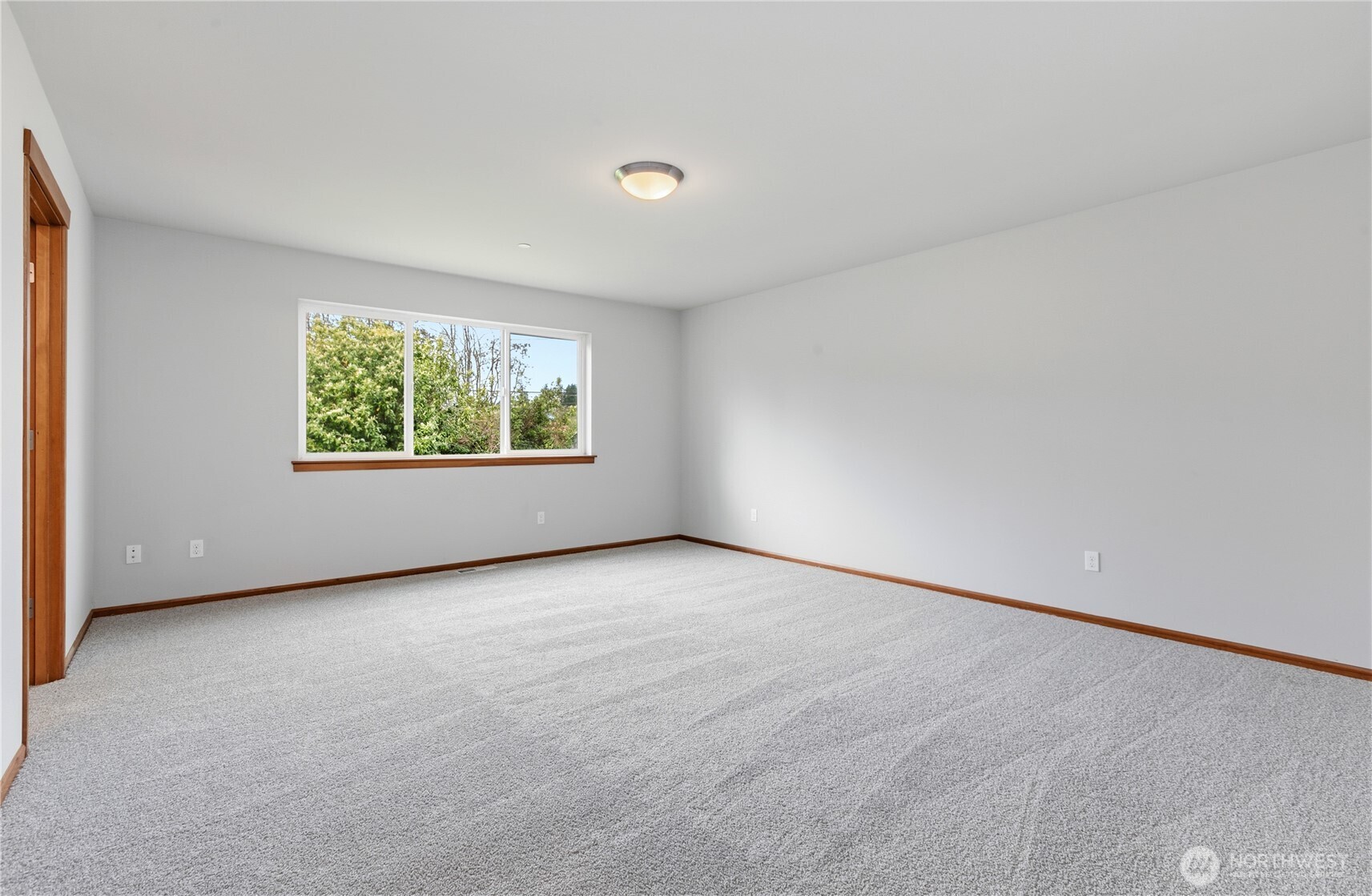 2906 S 135th Street , Tukwila, WA 98168-3970