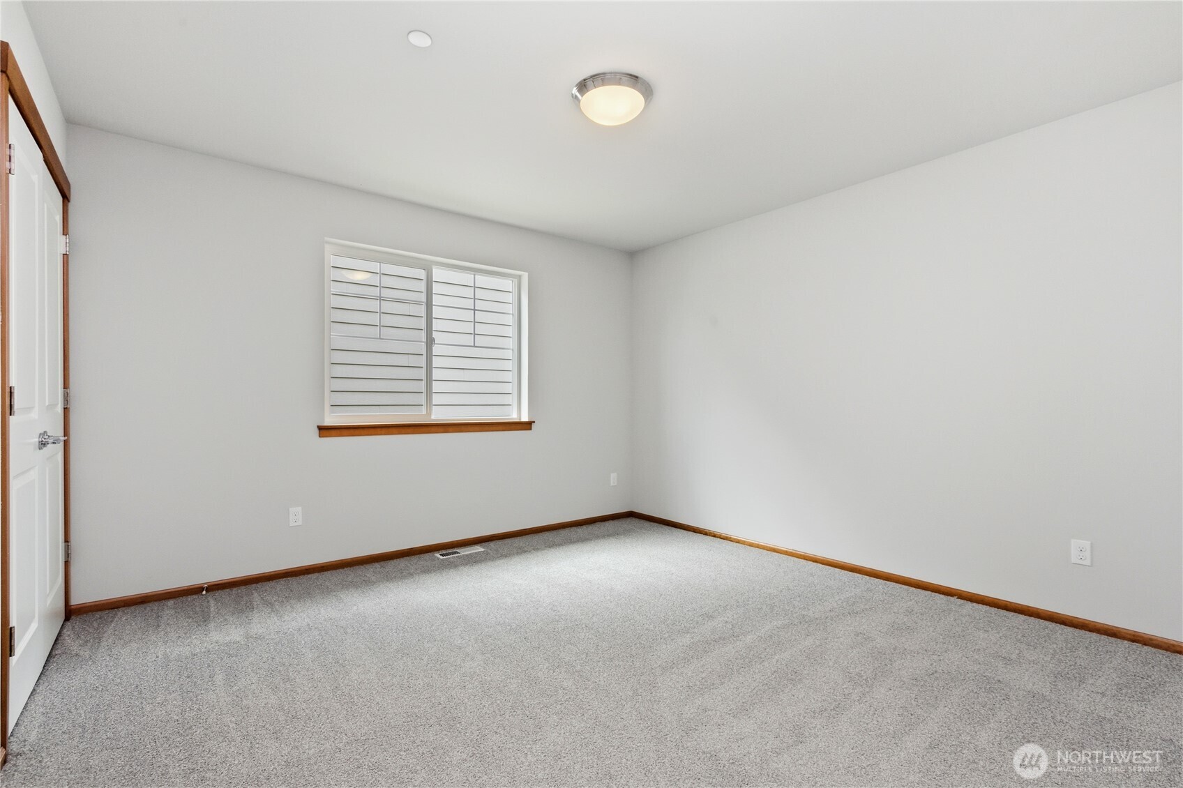 2906 S 135th Street , Tukwila, WA 98168-3970