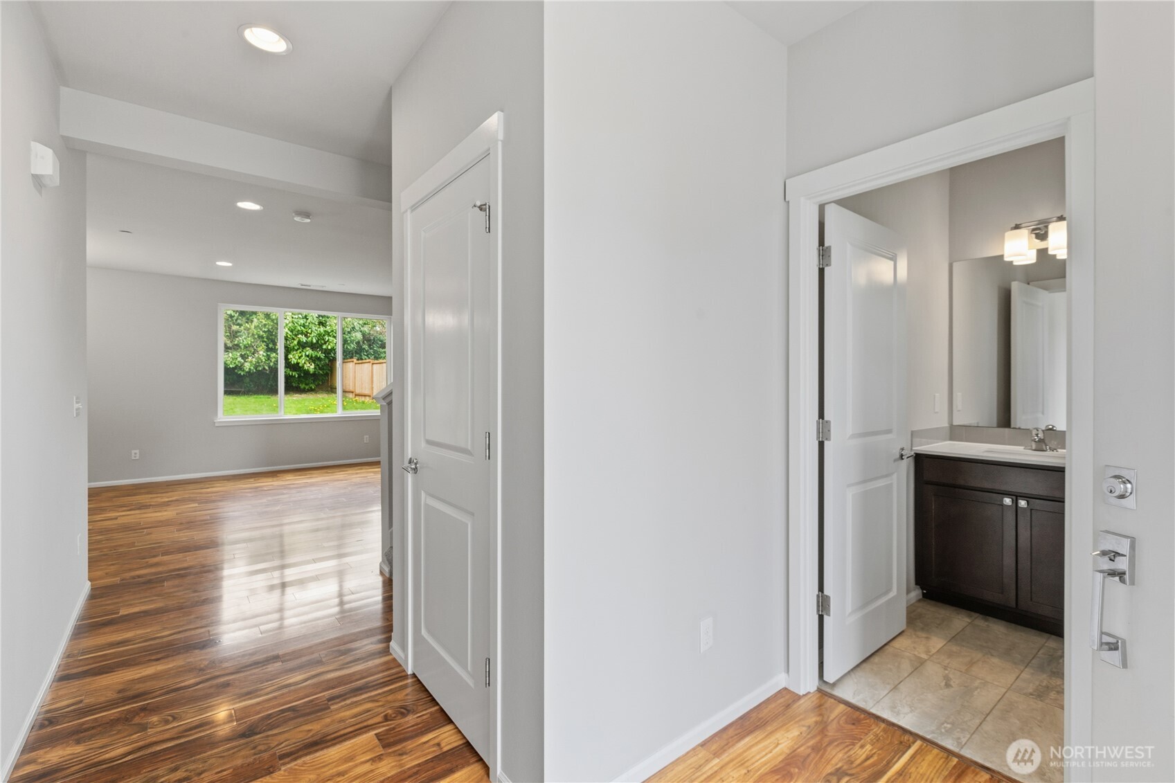 2906 S 135th Street , Tukwila, WA 98168-3970
