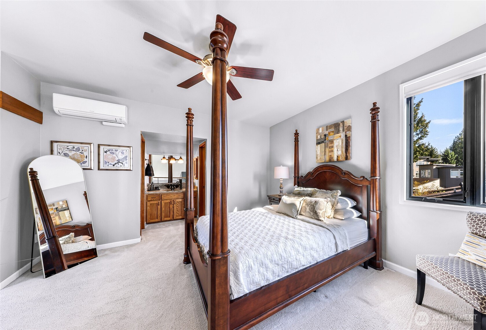 11230 NE 68th Street #C, Kirkland, WA 98033