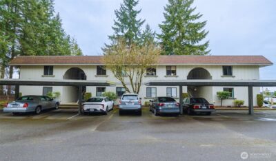 12505 NE 117th Place #J7, Kirkland, WA 98034 - Photo 2
