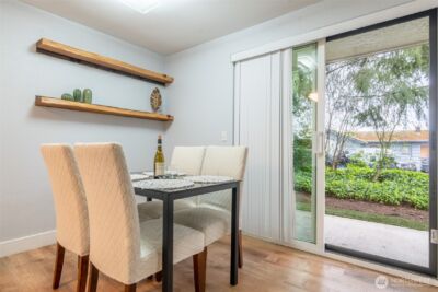 12505 NE 117th Place #J7, Kirkland, WA 98034 - Photo 7