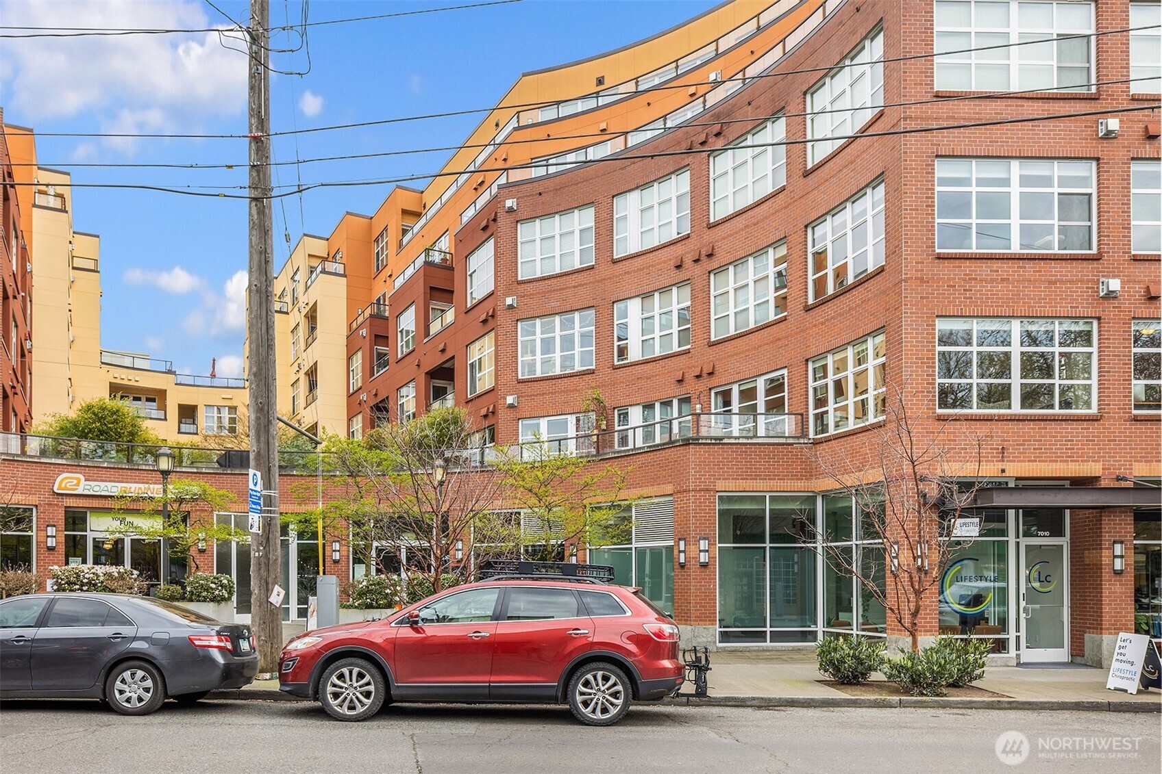 410 NE 70th Street #201, Seattle, WA 98115