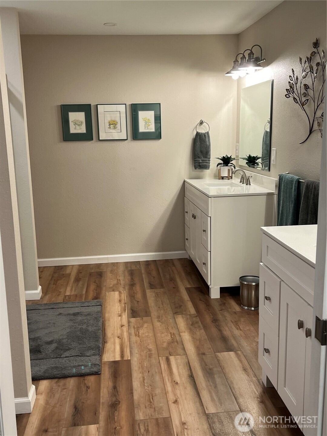 102 N Narwhal Loop NW, Ocean Shores, WA 98569