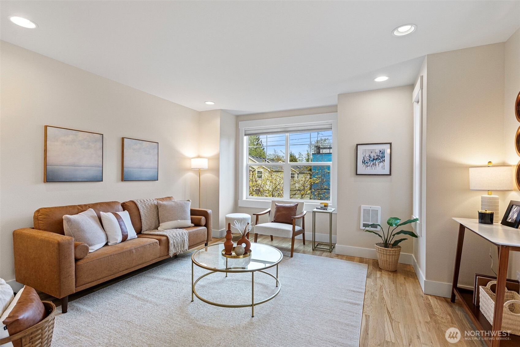 9501 Interlake Avenue N, Seattle, WA 98103