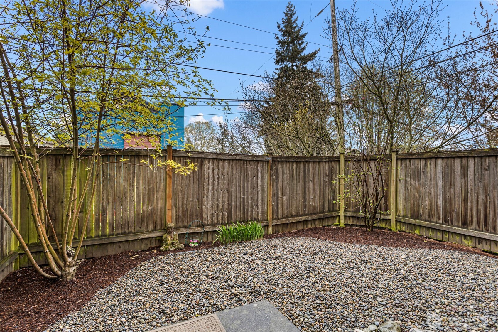 9501 Interlake Avenue N, Seattle, WA 98103
