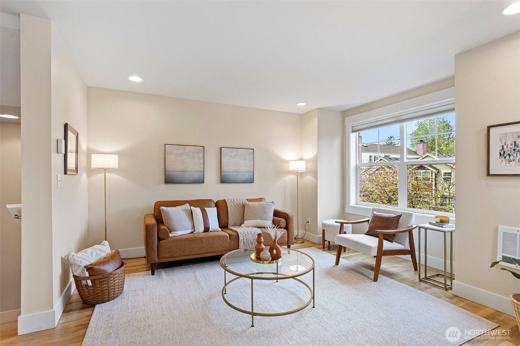 9501 Interlake Avenue N, Seattle, WA 98103