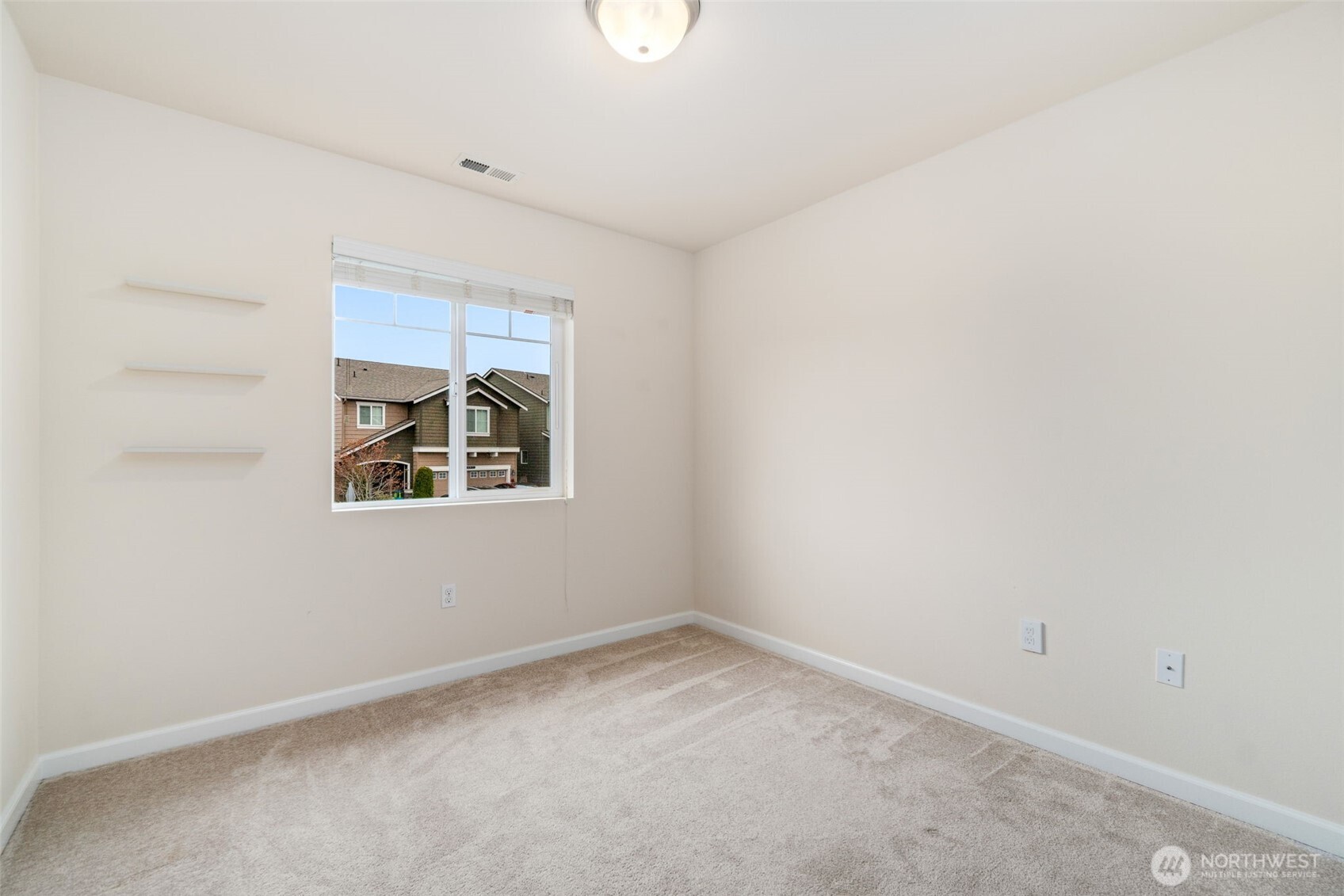 412 201 Street SW, Lynnwood, WA 98036