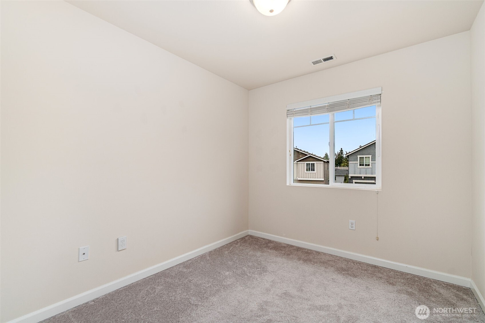 412 201 Street SW, Lynnwood, WA 98036