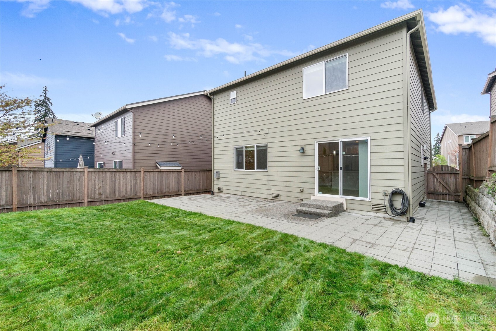 412 201 Street SW, Lynnwood, WA 98036