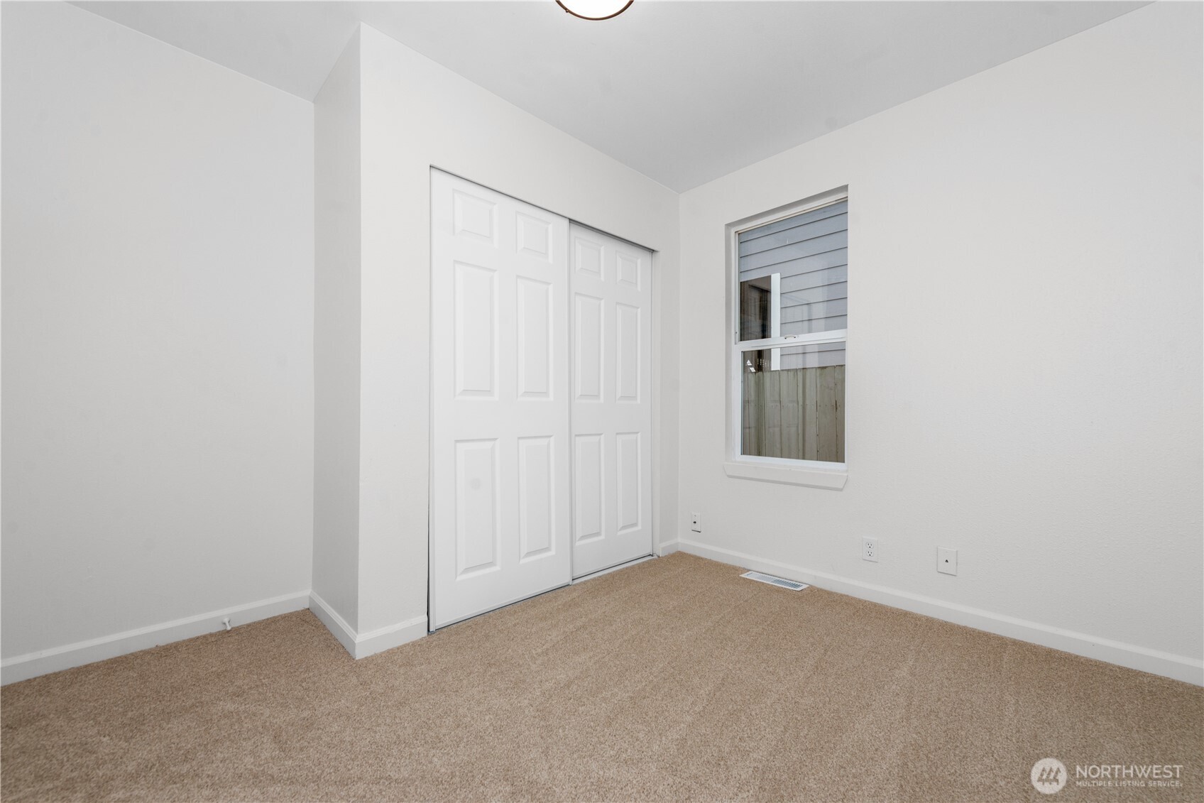 7552 21st Avenue SW, Seattle, WA 98106