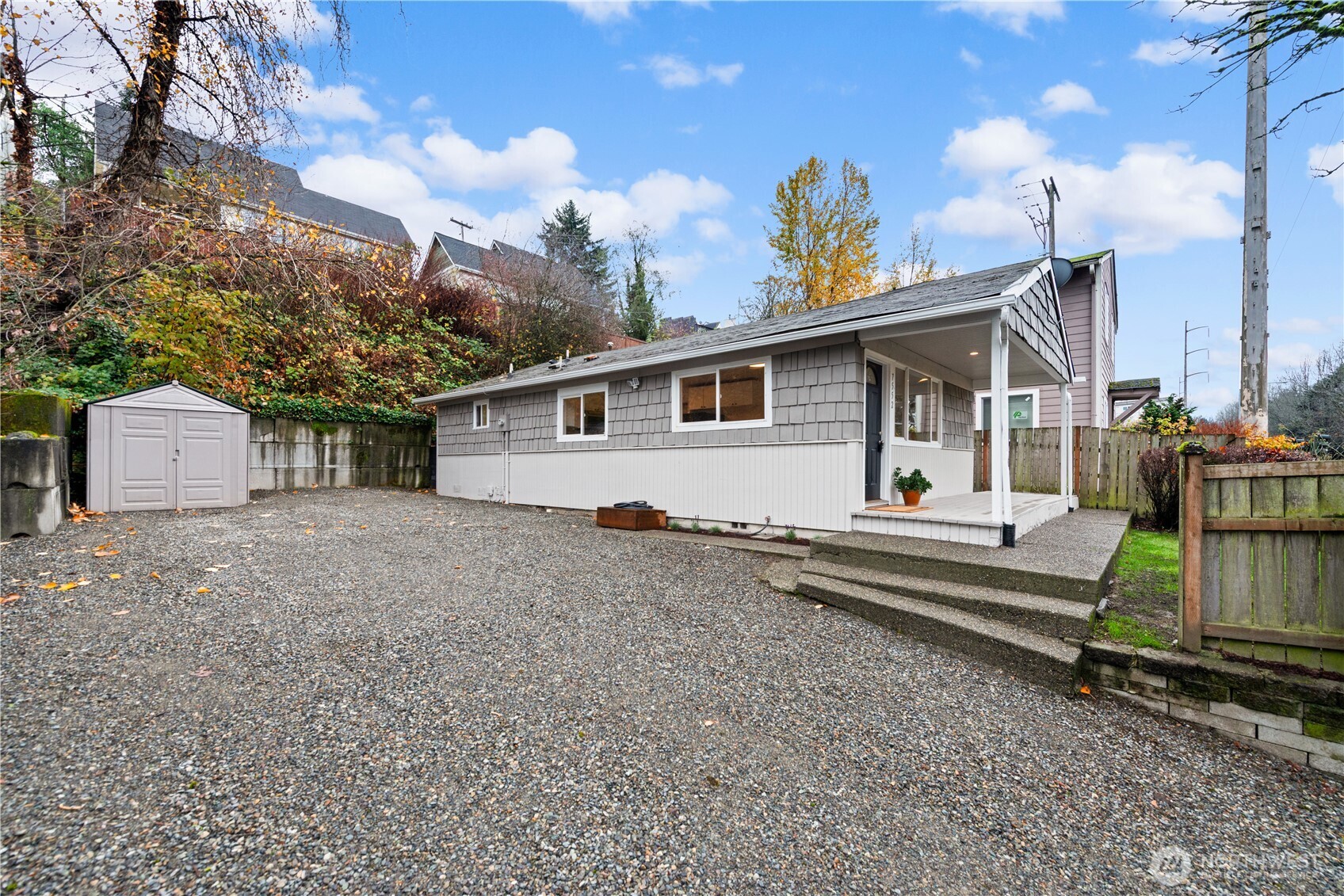 7552 21st Avenue SW, Seattle, WA 98106