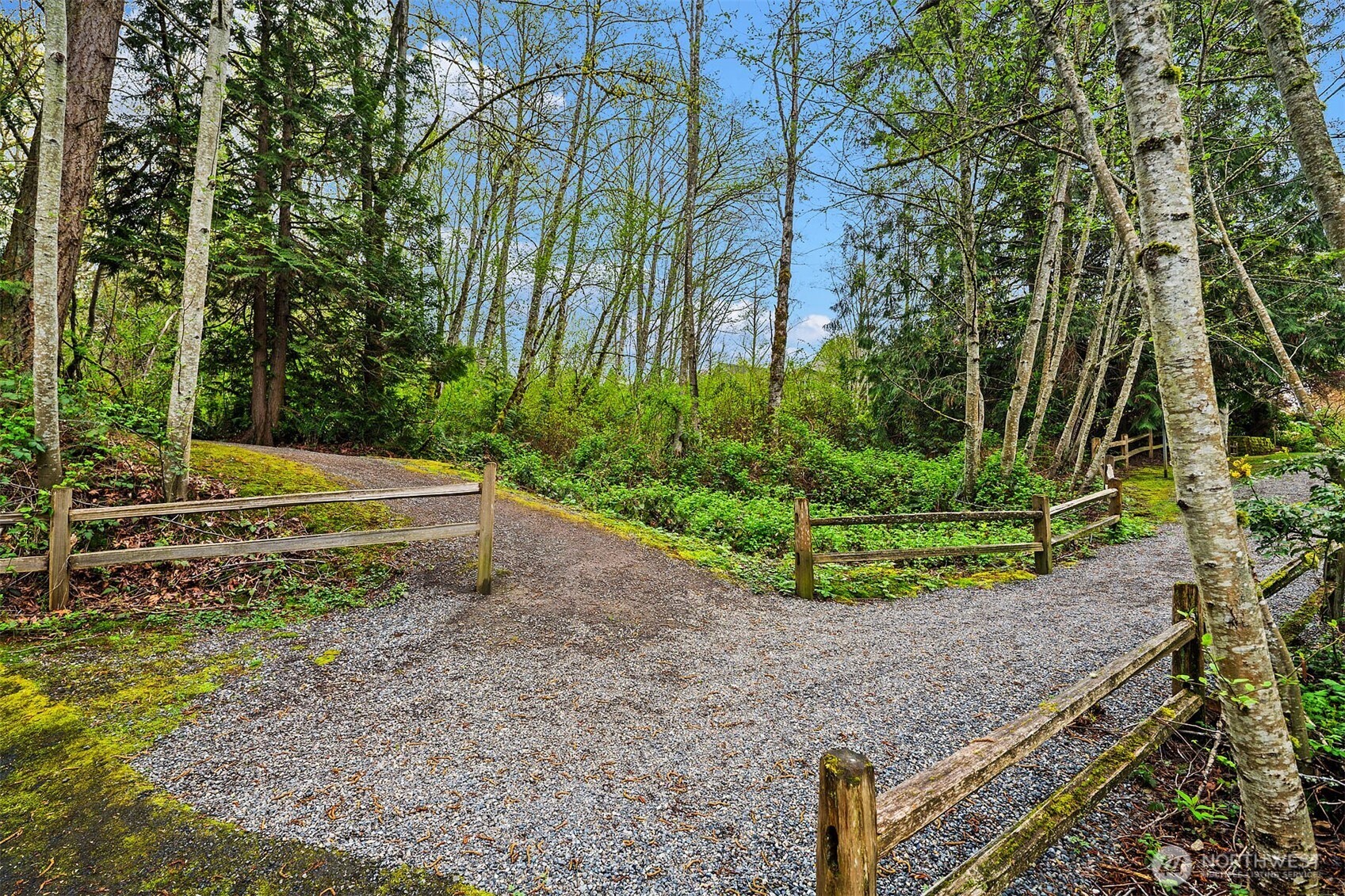 11787 159th Avenue NE, Redmond, WA 98052