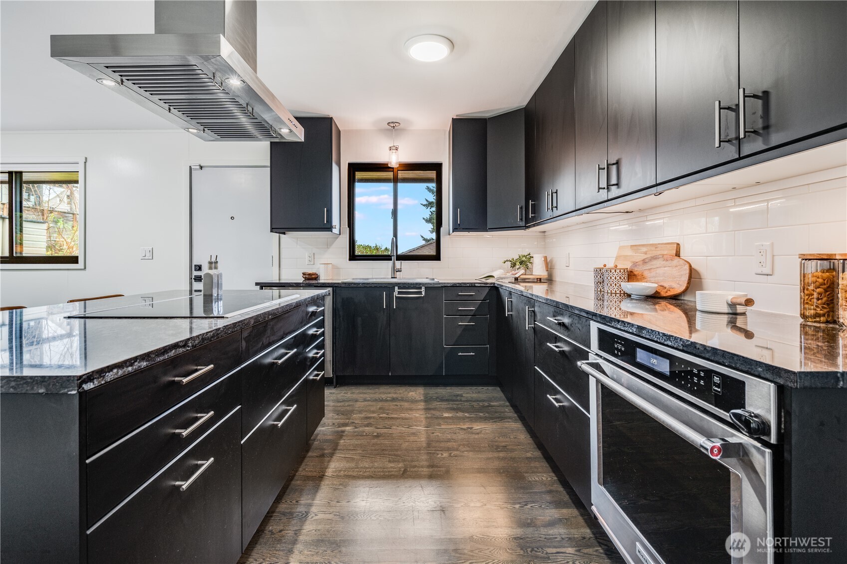 4921 50th Avenue S, Seattle, WA 98118