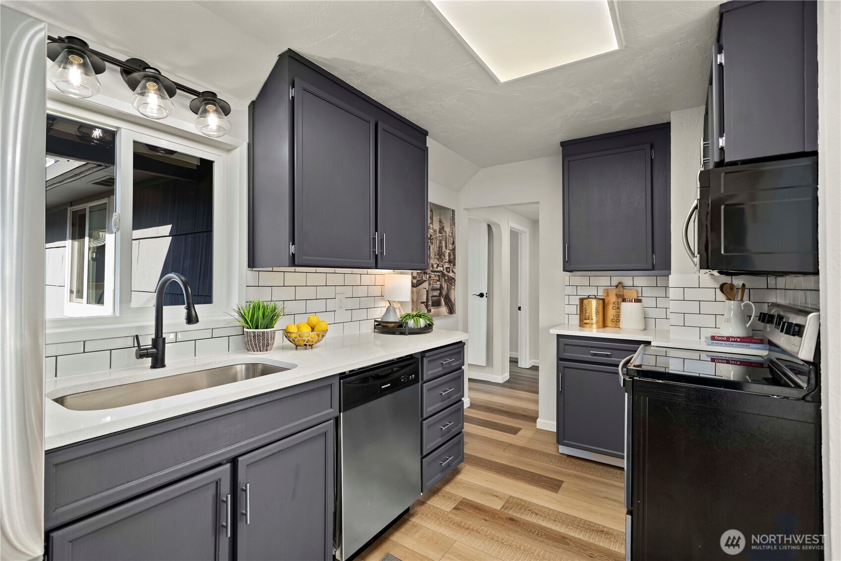 1300 Yuma Street , Milton, WA 98354