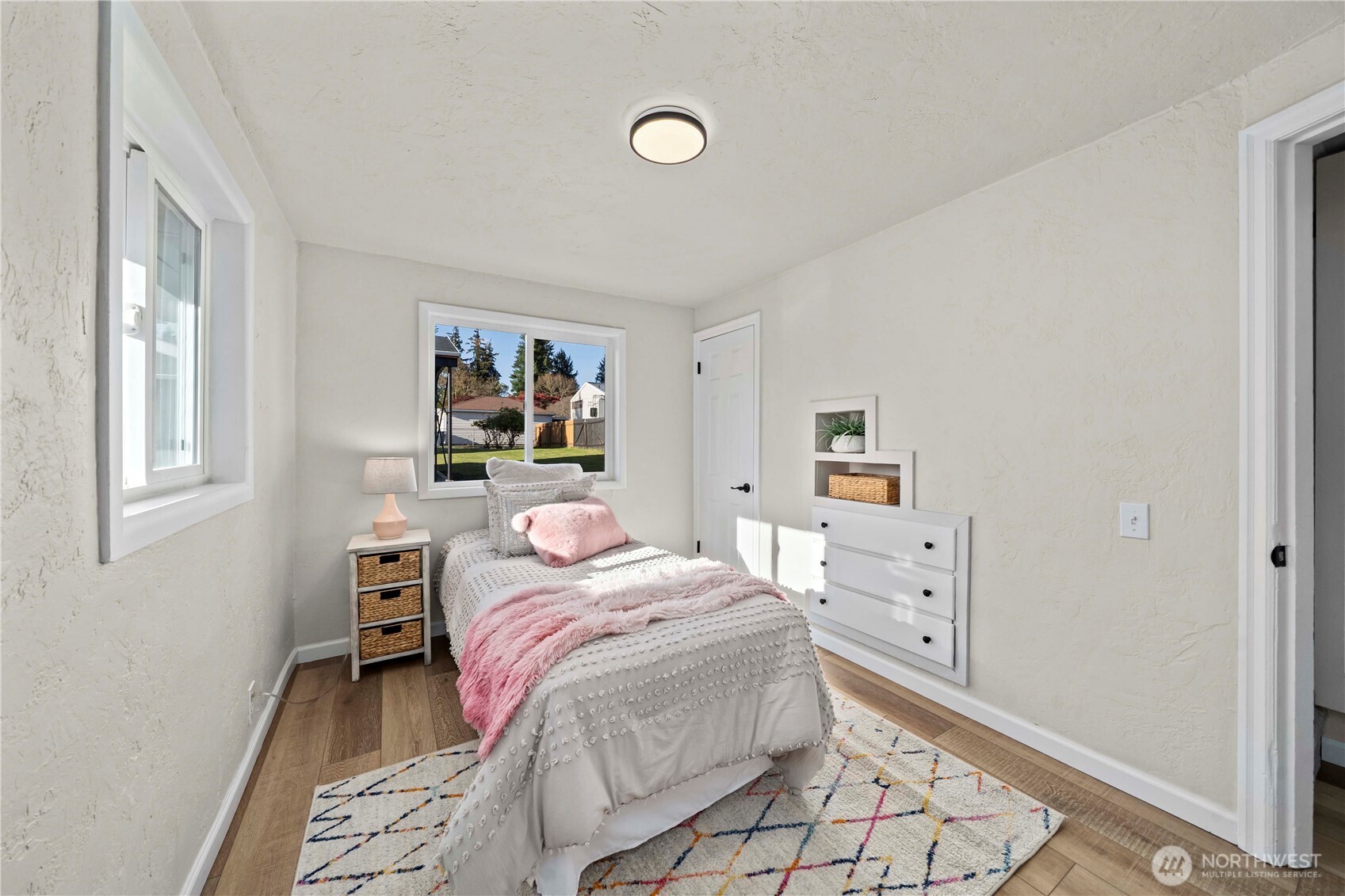 1300 Yuma Street , Milton, WA 98354