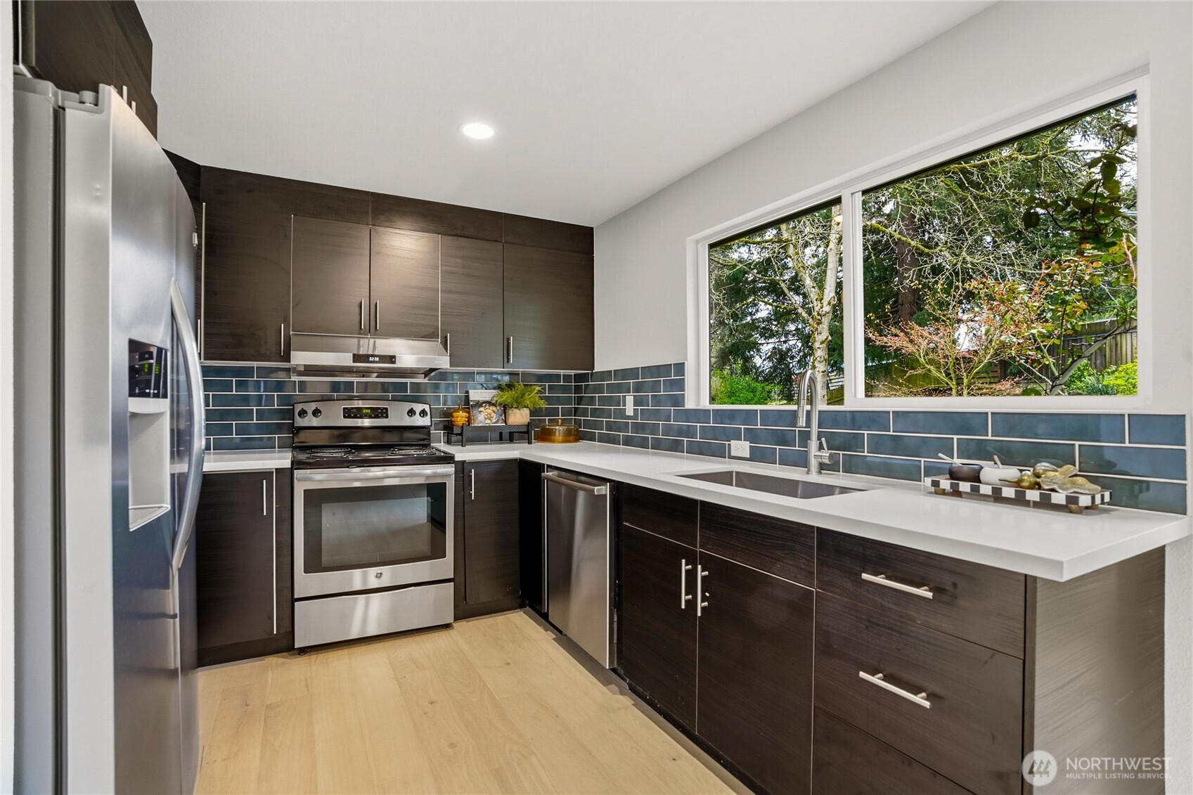 9753 NE 127th Place , Kirkland, WA 98034
