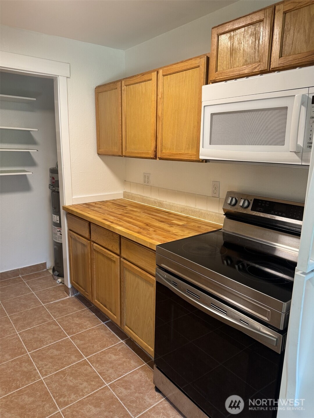 15280 MacAdam Road S #E-101, Seattle, WA 98188