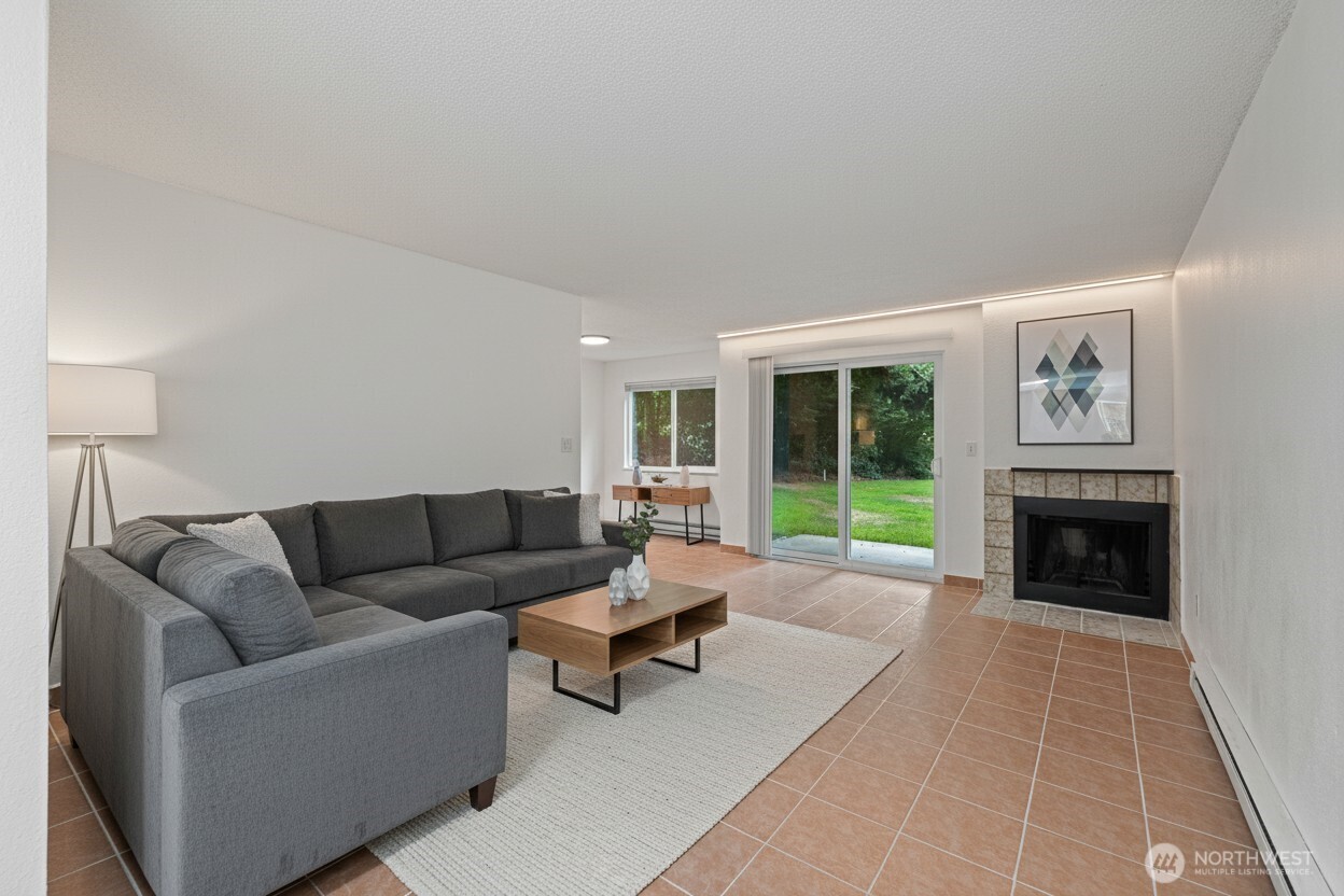 15280 MacAdam Road S #E-101, Seattle, WA 98188