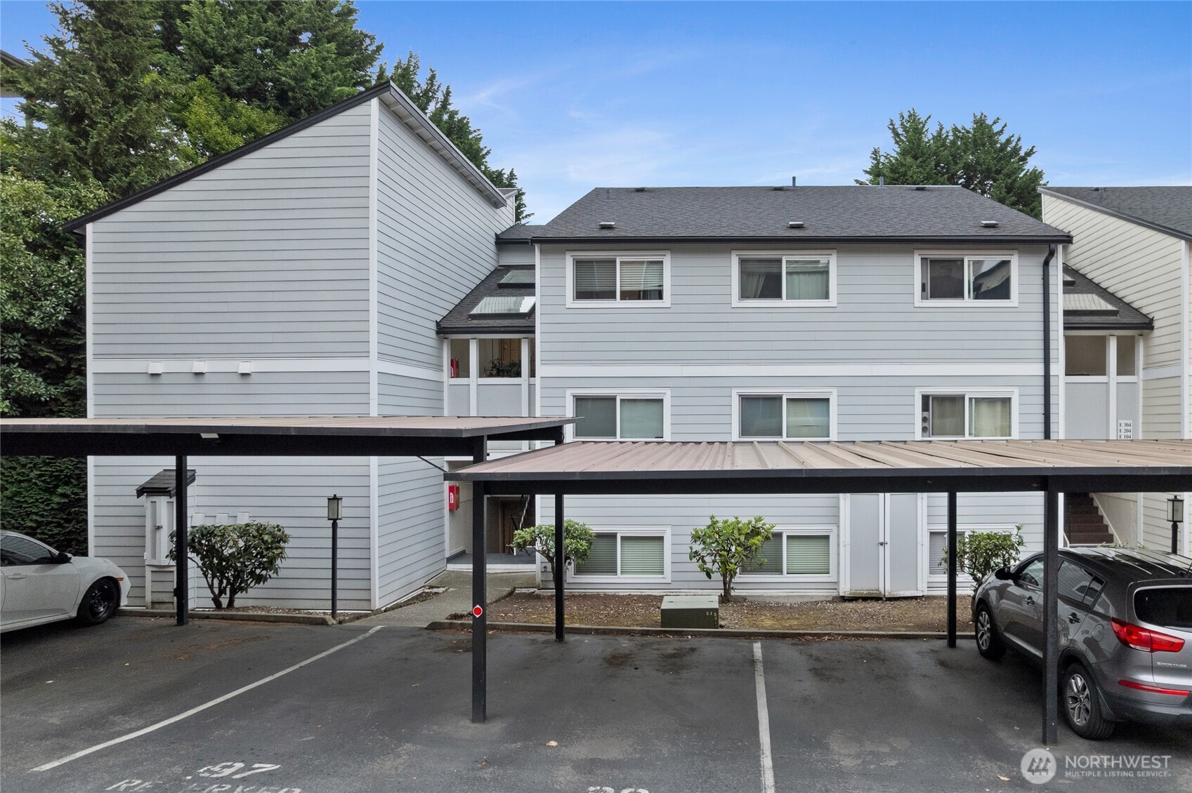 15280 MacAdam Road S #E-101, Seattle, WA 98188