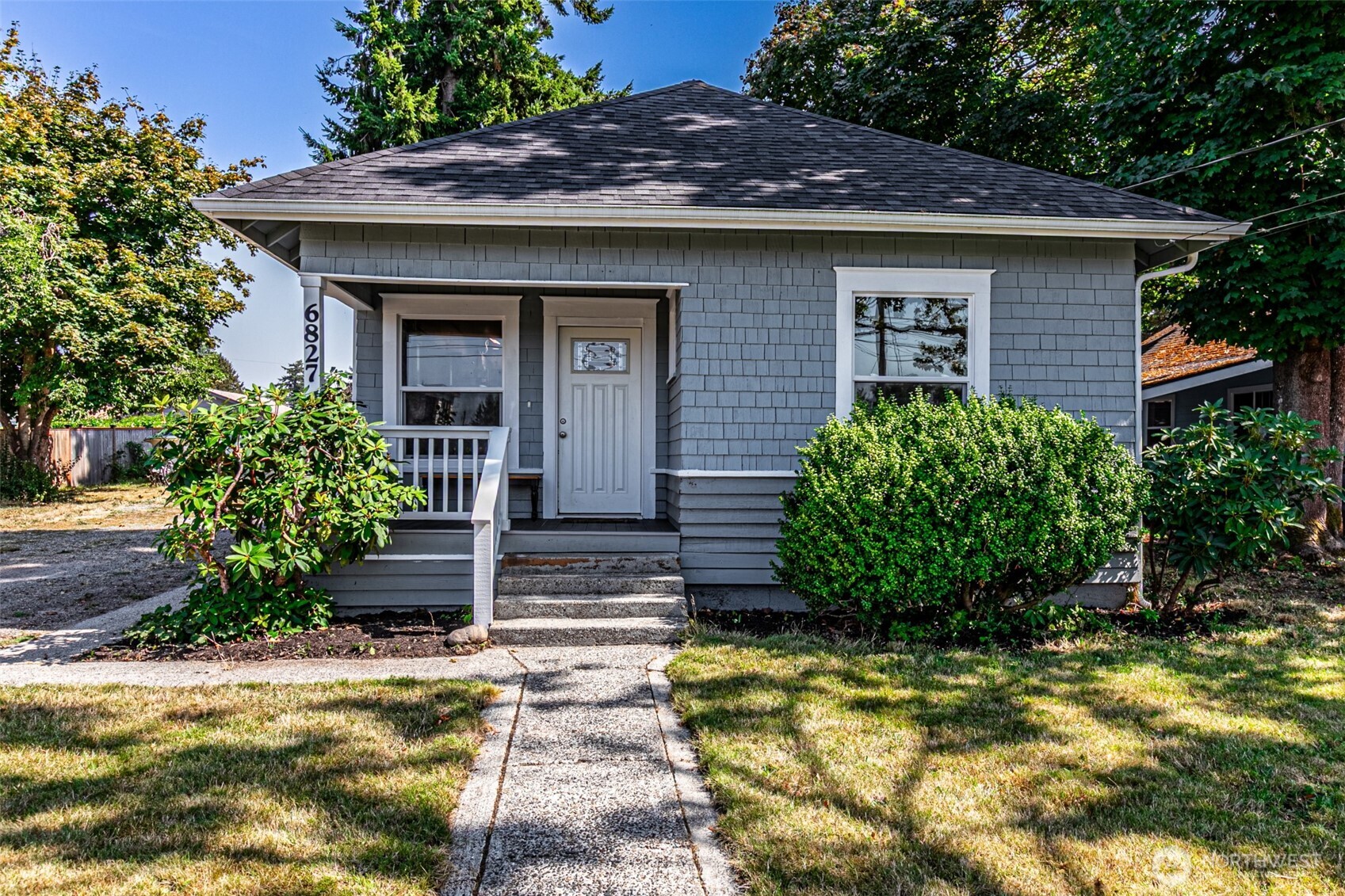 6827 S Thompson Avenue , Tacoma, WA 98408