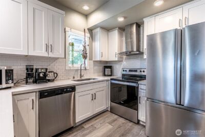 6827 S Thompson Avenue , Tacoma, WA 98408 - Photo 15