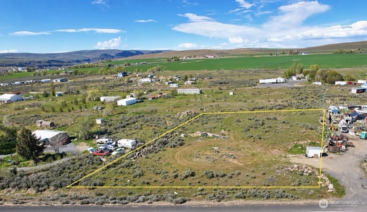 1404 E Hwy 28 , Soap Lake, WA 98851