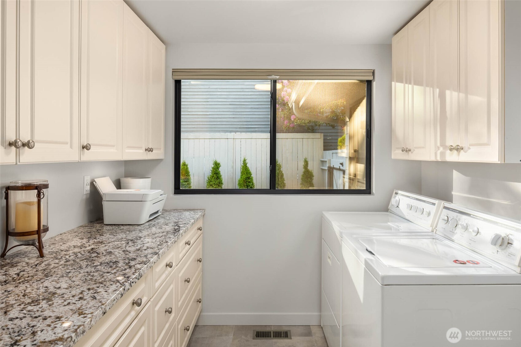 12 Columbia Key , Bellevue, WA 98006