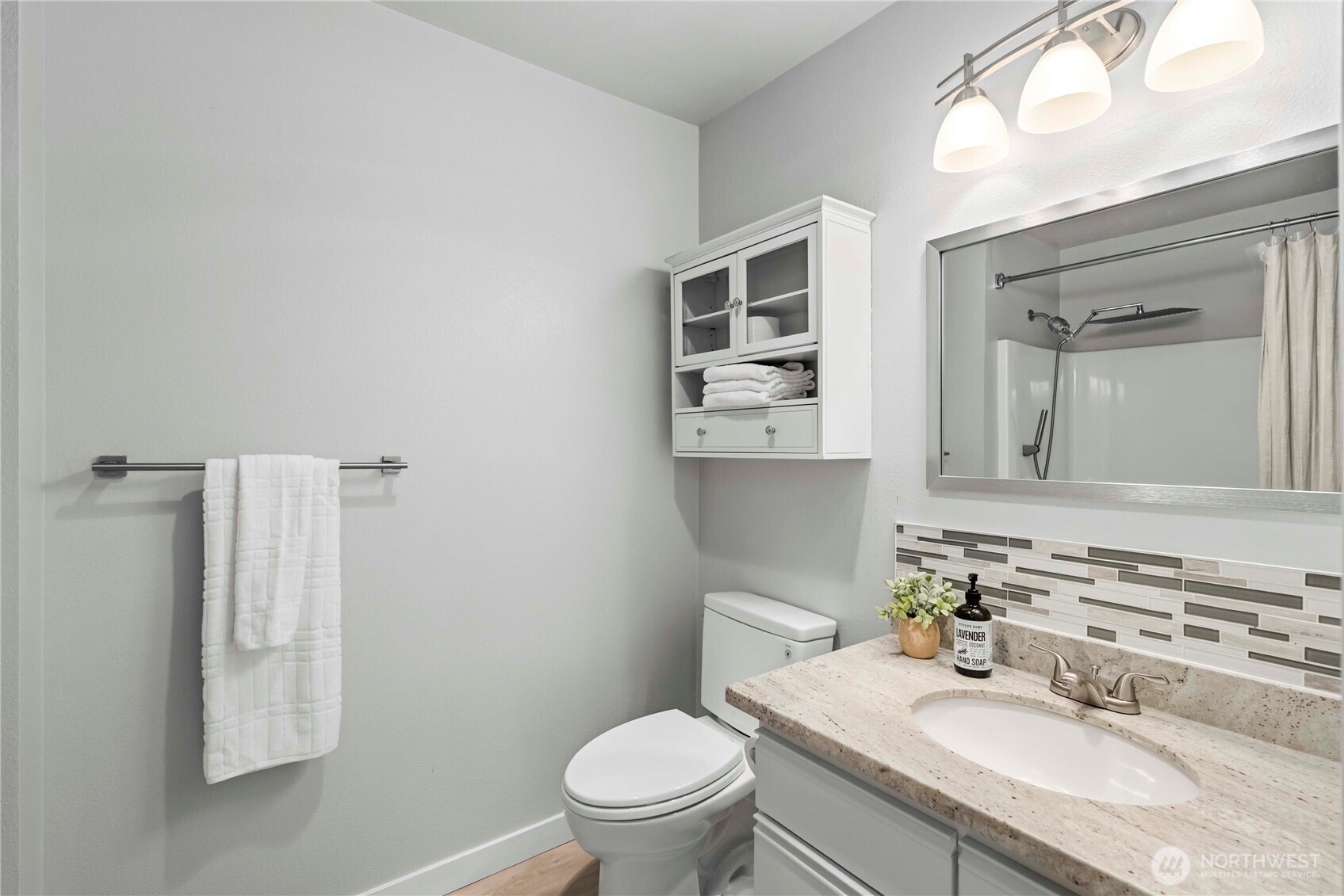 1101 37th Street SE #301, Auburn, WA 98002