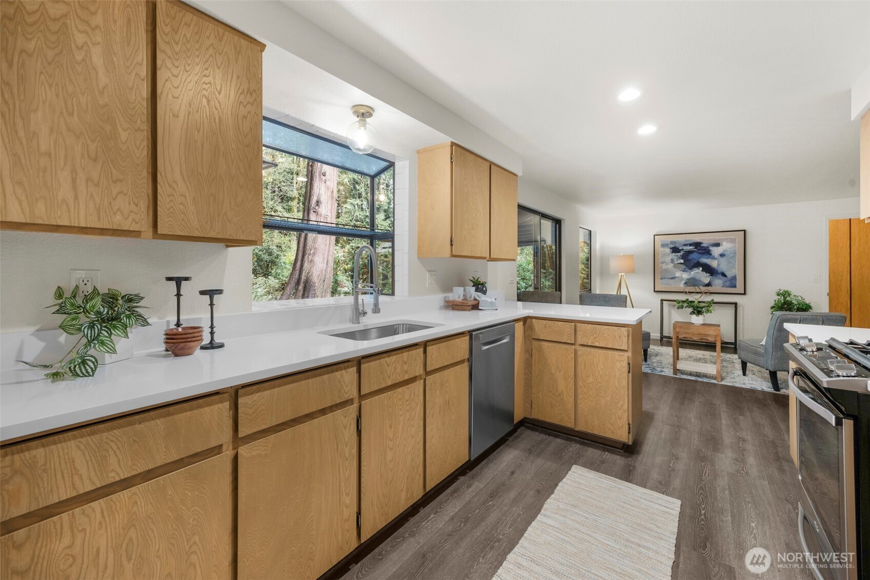8909 55th Place W, Mukilteo, WA 98275